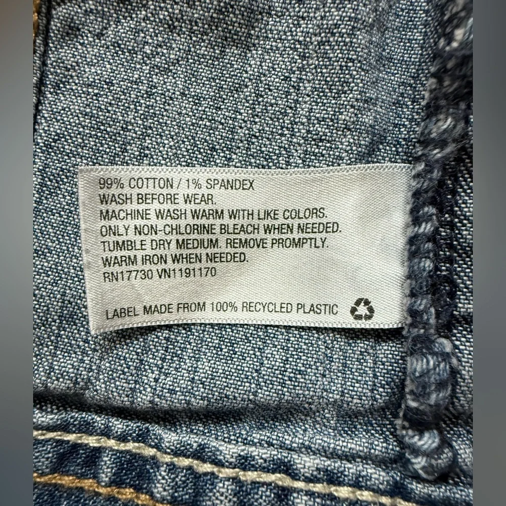 Genuine Kids OshKosh Denim Jacket Size 3T Classic Blue Jean Coat Toddler Girl